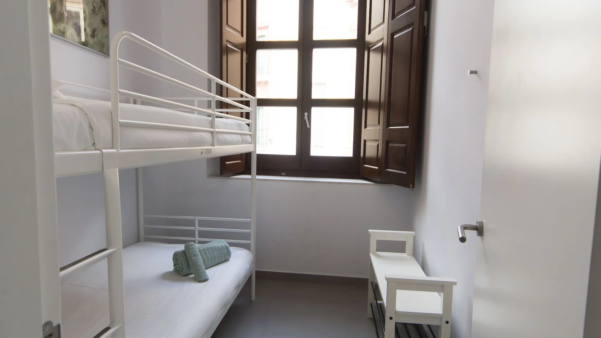 Apartamentos Málaga Picasso 0*,