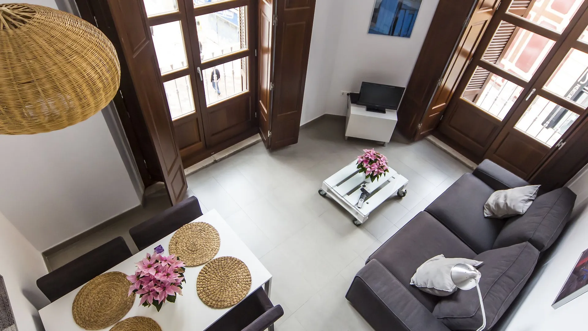 شقة Apartamentos Malaga Picasso